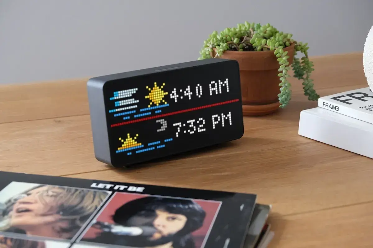 Unleash Infinite Possibilities with Tidbyt Gen 2 Smart Display: Now on Kickstarter with Exclusive Discounts