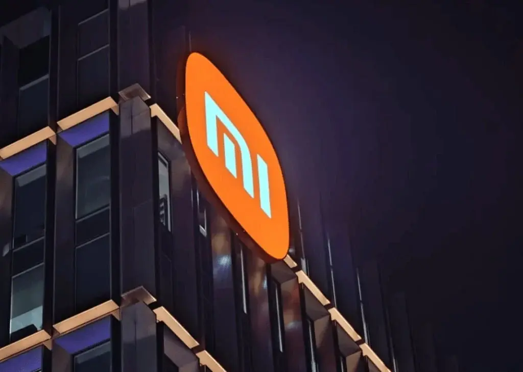 Impressive Sales Surge in November 2023: Xiaomi's Dominance in Chinese Smartphone Market