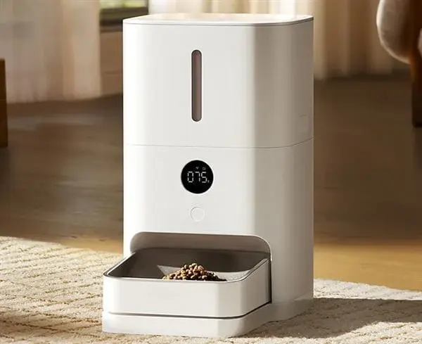 Xiaomi MIJIA Pet Feeder 2 Debuts with Live Feed Level Monitoring at 399 Yuan ($58)