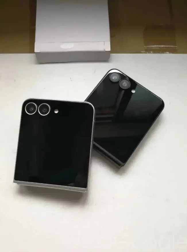 Galaxy Z Fold 6 & Z Flip 6 Dummy Photos Leaked