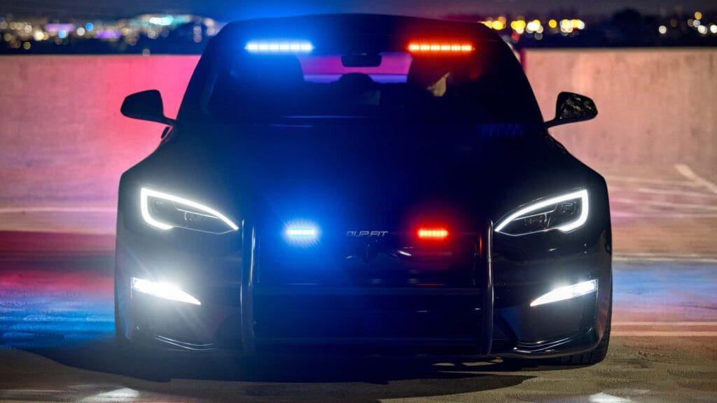 Tesla Model S Plaid: LAPD's Fastest Patrol Car with 1,000 HP