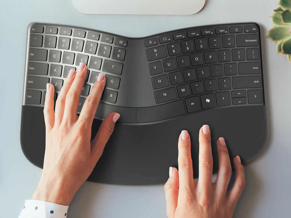 Incase Launches Ergonomic Split Keyboard to Prevent Injuries