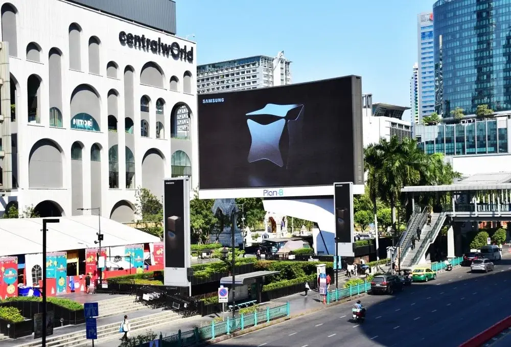 Global Billboards Debut Galaxy S24 as Galaxy Unpacked 2024 Begins