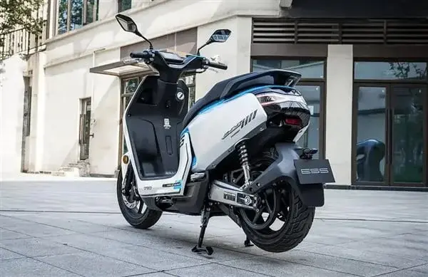 Zongshen ES5 Electric Bike with 300km Range Unveiled