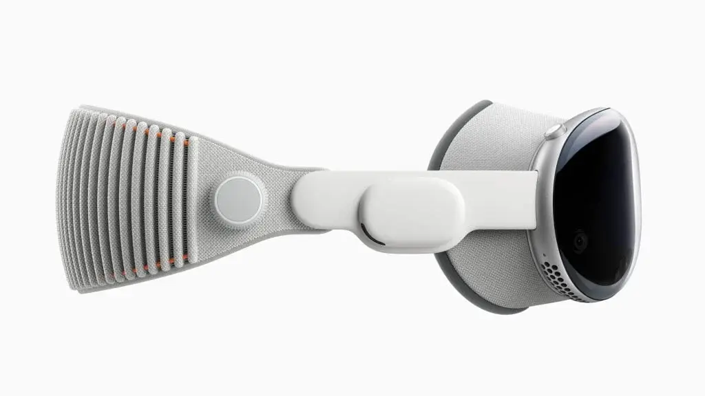 Can Apple Vision Pro Justify the Hype with its $3,499 Price Tag?