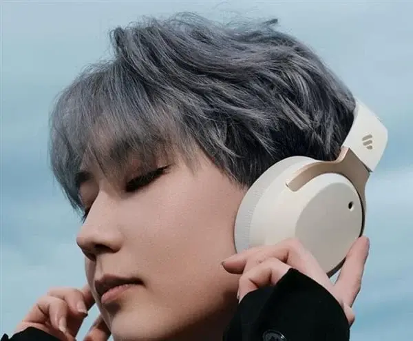 Edifier W820NB Headphones with Spatial Audio Released at 499 yuan ($68)