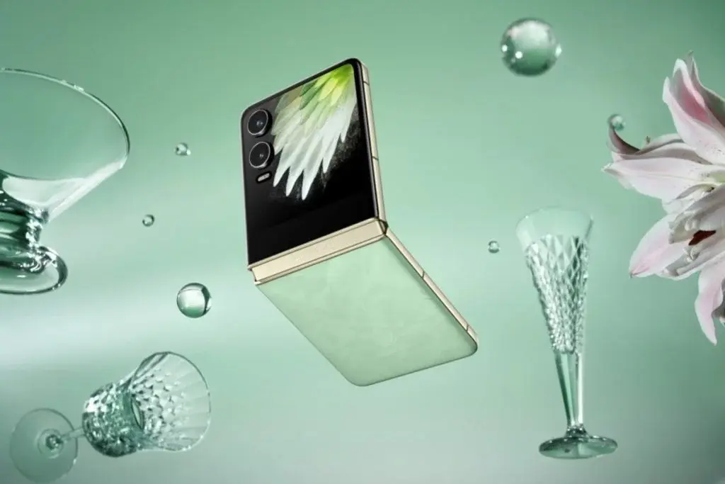 TECNO Launches Stylish PHANTOM V Flip2 5G with New Features