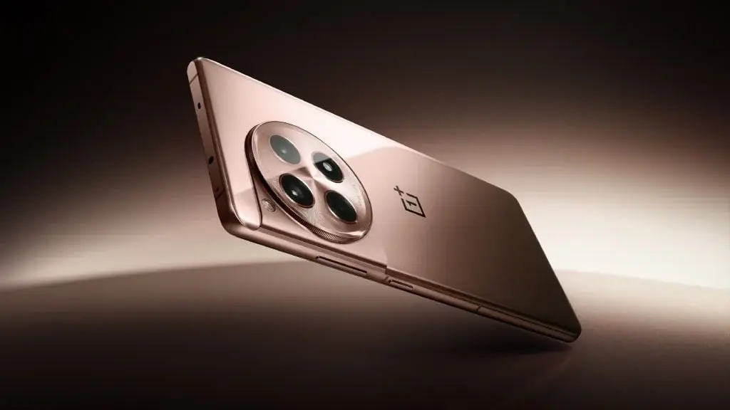 First Look at Sand Gold Variant of Officially Revealed OnePlus Ace 3 Design