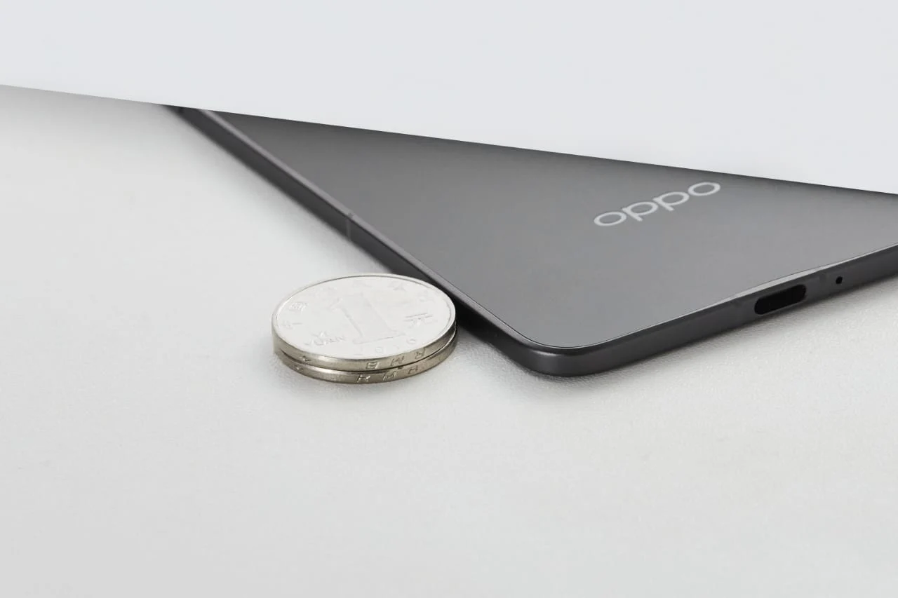 Oppo Find N5: The Slimmest Phone of 2025? Discover Its Profile!