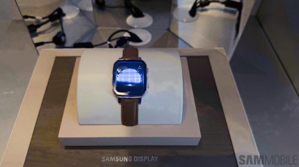 Samsung Unveils First MicroLED Smartwatch with 4000nits Brightness