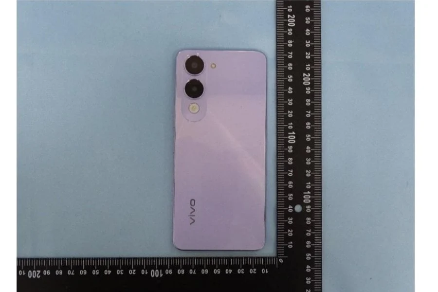 Vivo Galaxy S25 Edge Lookalike Appears with 5380mAh Battery