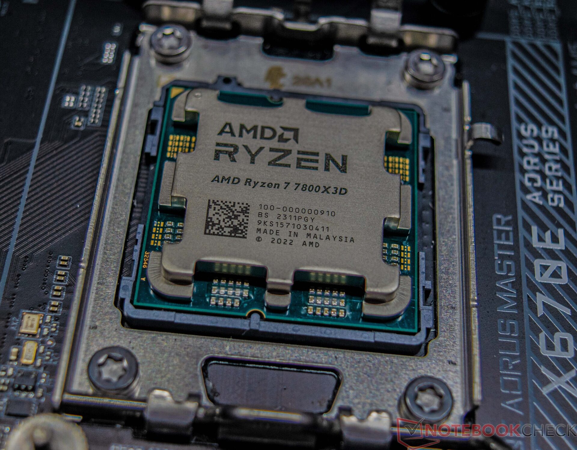 AMD Ryzen 9 9950X3D CPU-Z Specs Leak Confirms Performance Benchmarks