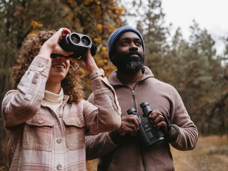 Fujifilm Launches Lightweight TS-L2040 Binoculars with 20x Zoom