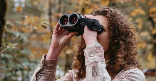 Fujifilm Launches Lightweight TS-L2040 Binoculars with 20x Zoom