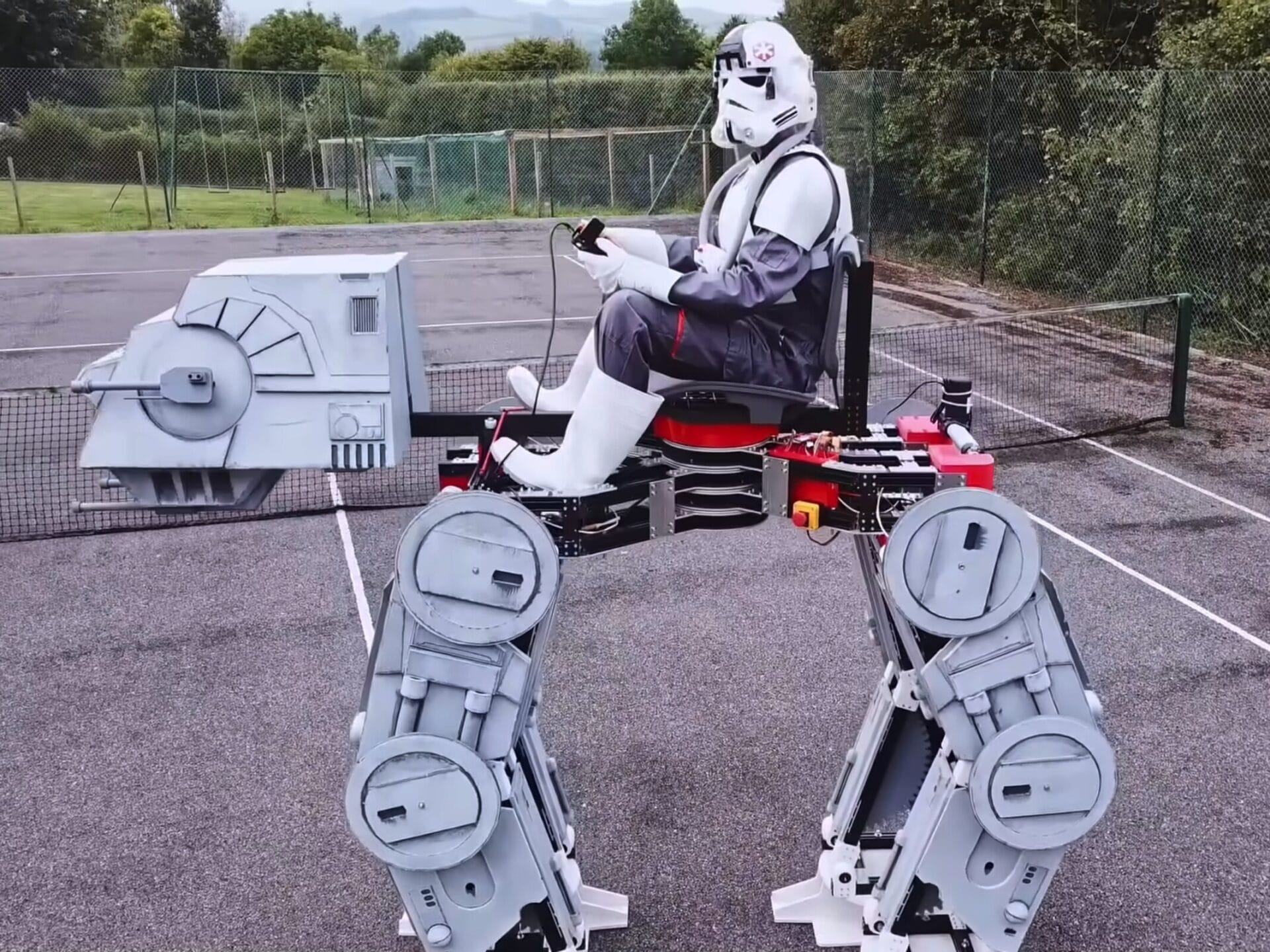 YouTuber 3D-Prints Rideable Star Wars AT-AT Model