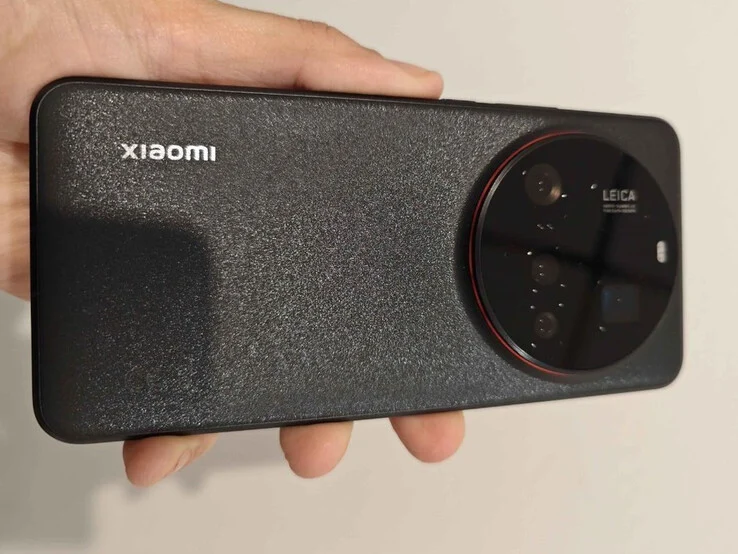 Xiaomi 15 Ultra Leaked Photo Shows Camera Upgrades and New Design