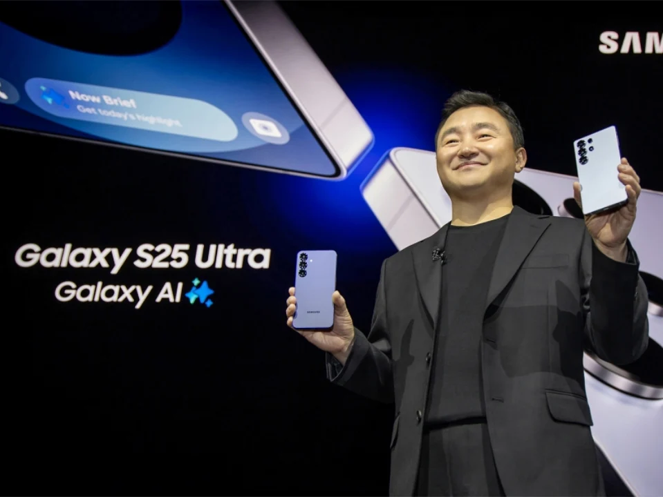 Samsung Galaxy S25 Introduces Seamless Updates for Flagship Phones