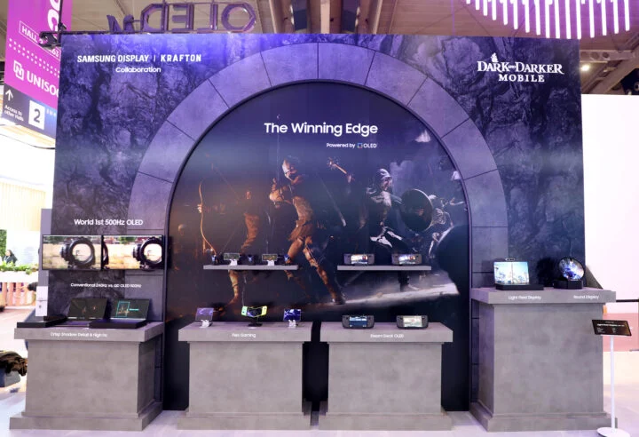 Samsung Unveils Foldable Handheld Gaming Consoles at MWC 2025