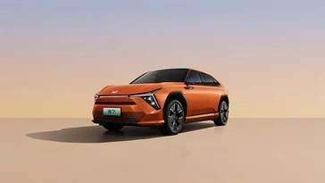 Honda Launches S7: Repairable Battery, Phone Parking, S2000 Design