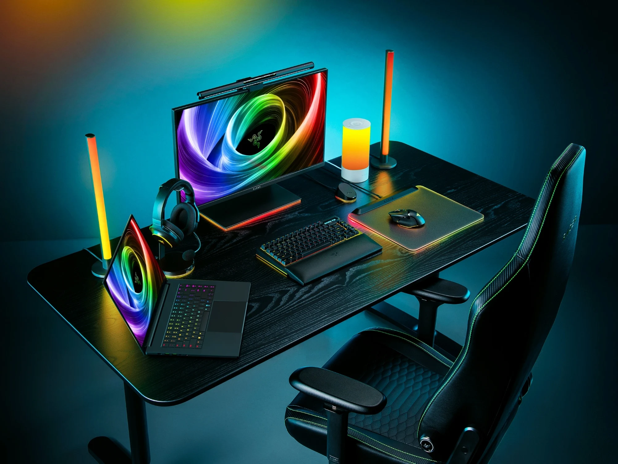 Razer Blade 16 Gaming Laptops with RTX 5090 Now Available