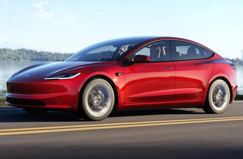 Tesla Canada Addresses $43 Million EV Rebate Controversy
