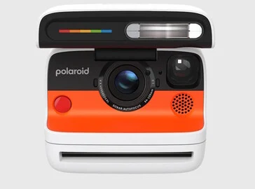 Polaroid Flip Instant Camera with Four Hyperfocal Lenses Launches