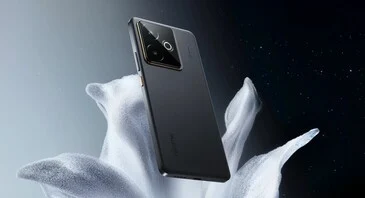 Realme GT7 Launch: $355 Flagship with 6,500 Nits Display, 7,200 mAh Battery