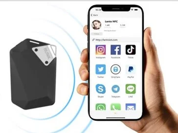 Runk 2.0 Power Bank with NFC and GPS Tracking for iOS & Android