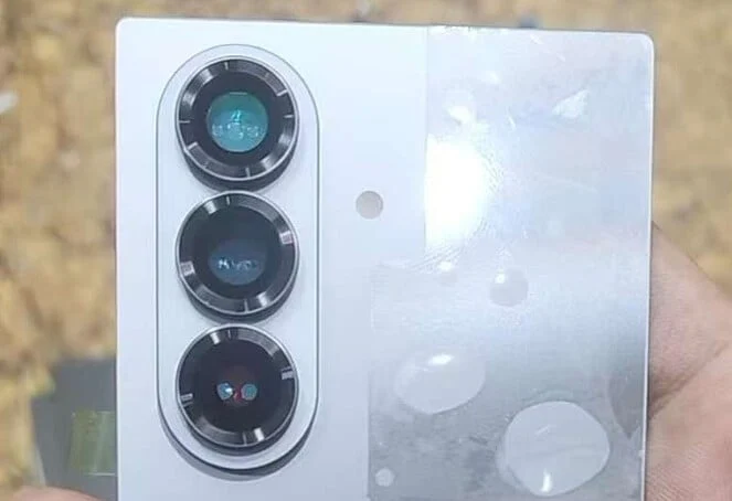 Galaxy Z Fold 7 Leaked Image Confirms 200MP Main Camera