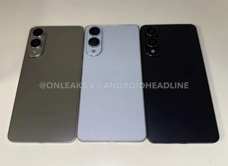 Samsung Galaxy S25 Edge vs S25 Ultra: Hands-On Photos Revealed