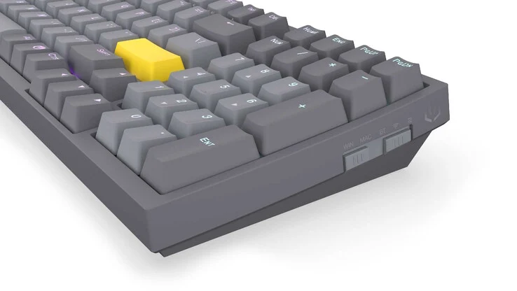 Endorfy Compact Keyboard: Wireless, Hot-Swappable, Numpad Included