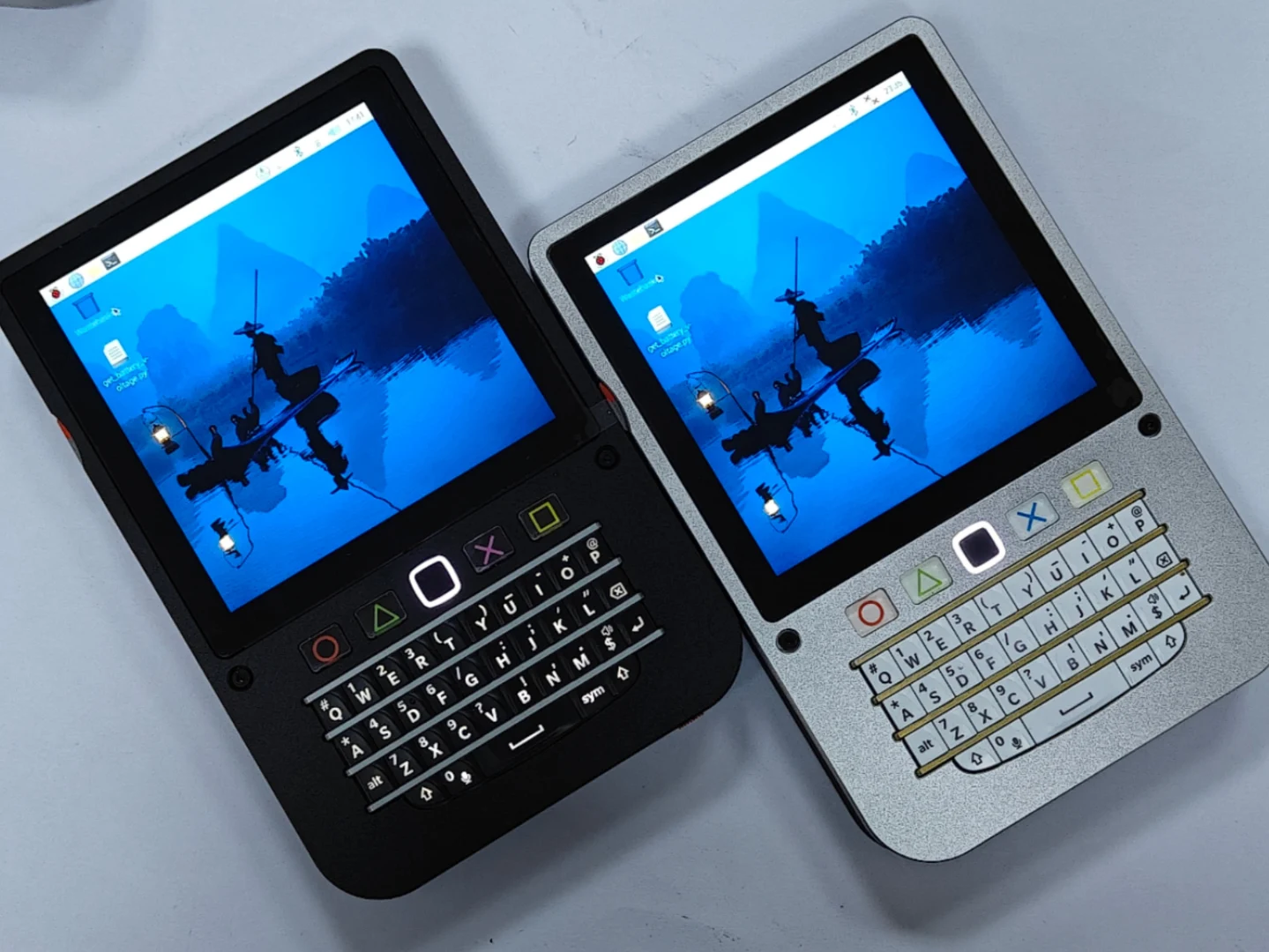 HackberryPi_CM5: Transform Raspberry Pi into Cyberdeck & Handheld