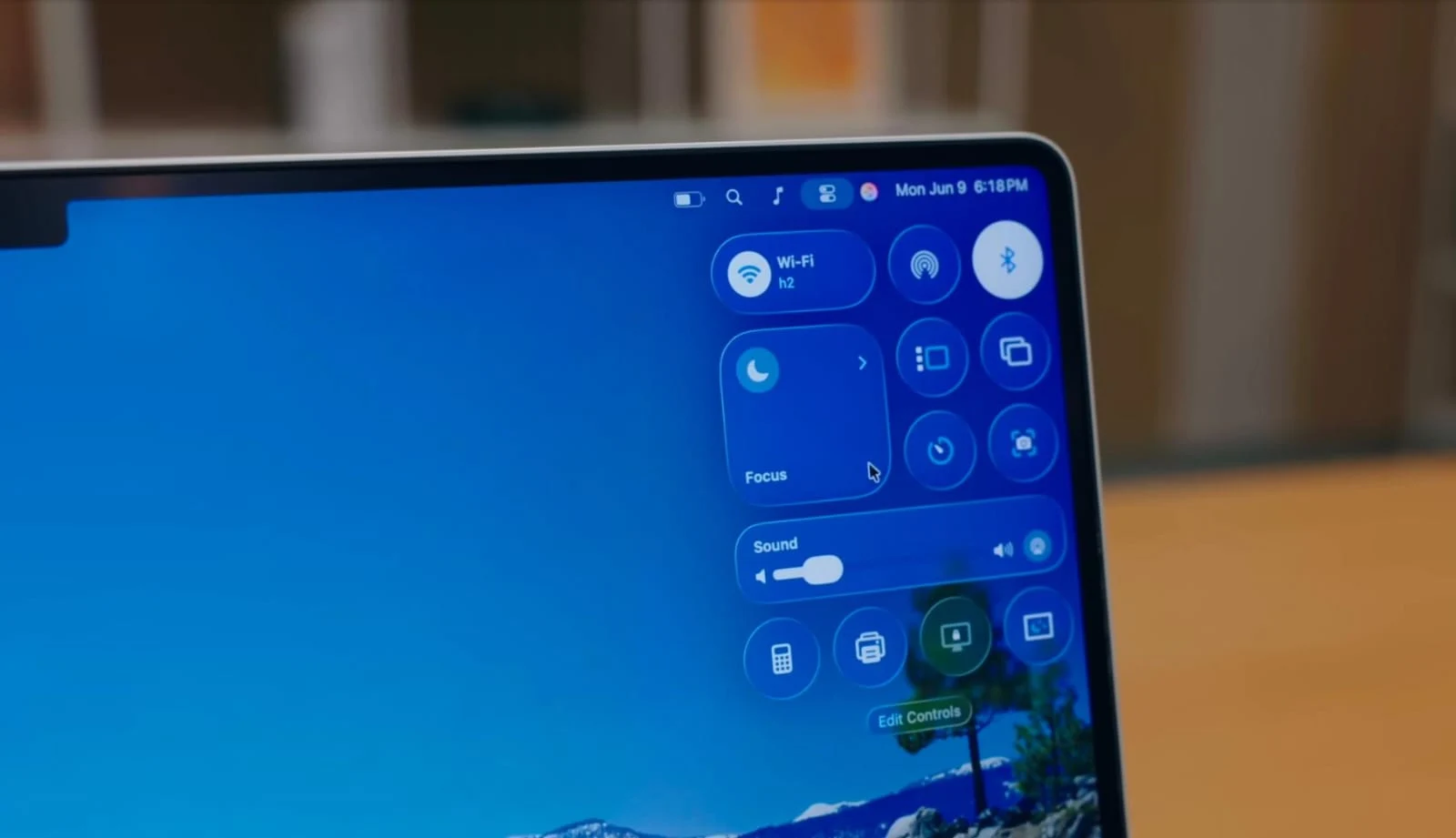 Samsung's Reaction to Apple's WWDC Announcements 2023
