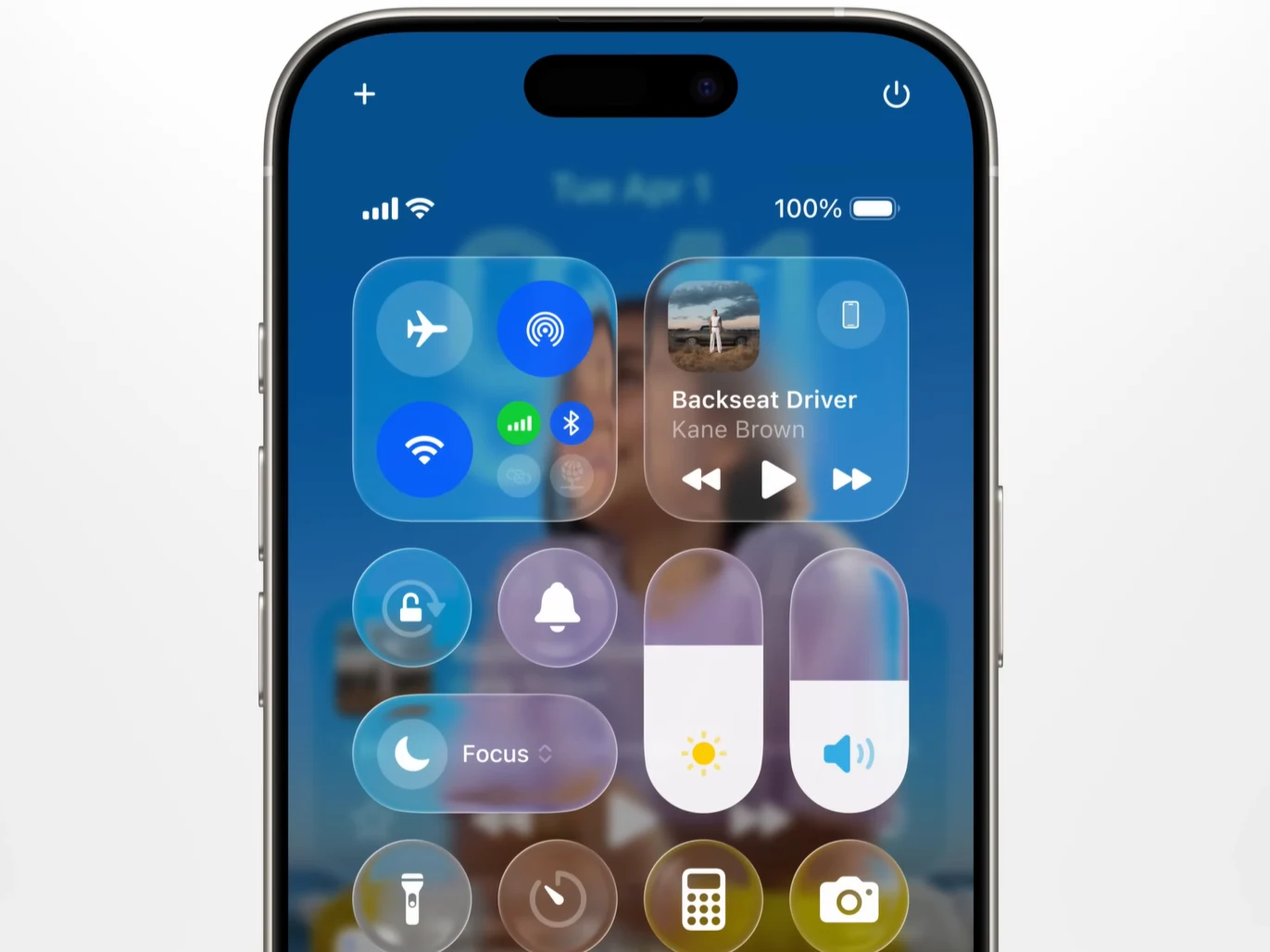 iOS 26 Liquid Glass UI Criticized for Poor Readability Issues