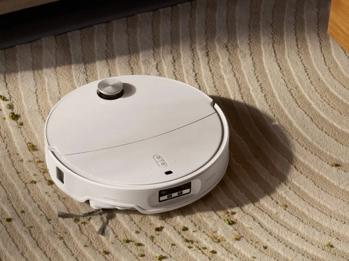 Roborock Qrevo CurvX Robot Vacuum and Mop Now Available