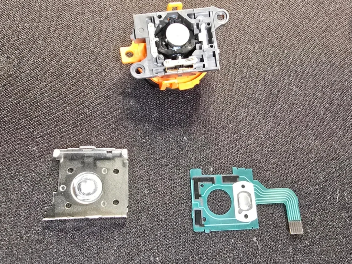 Joy-Con 2 Teardown Reveals Possible Stick Drift for Switch 2