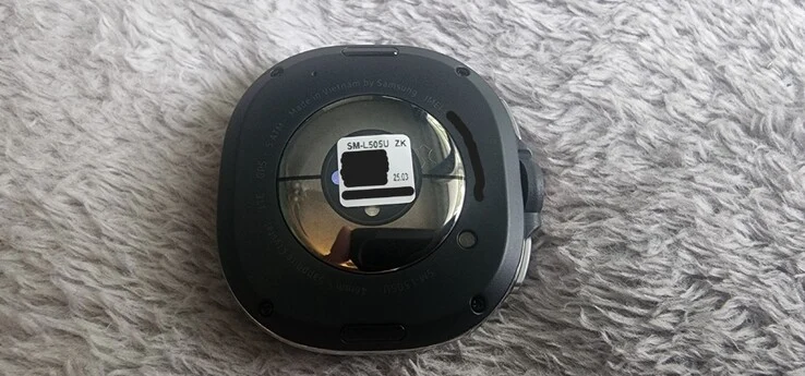 Samsung Galaxy Watch 8 Classic Specs and Design Revealed on eBay