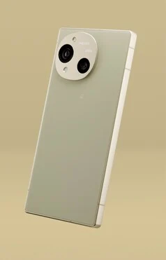 Sharp Aquos R10: 240Hz IGZO OLED Display & 50MP Leica Cameras