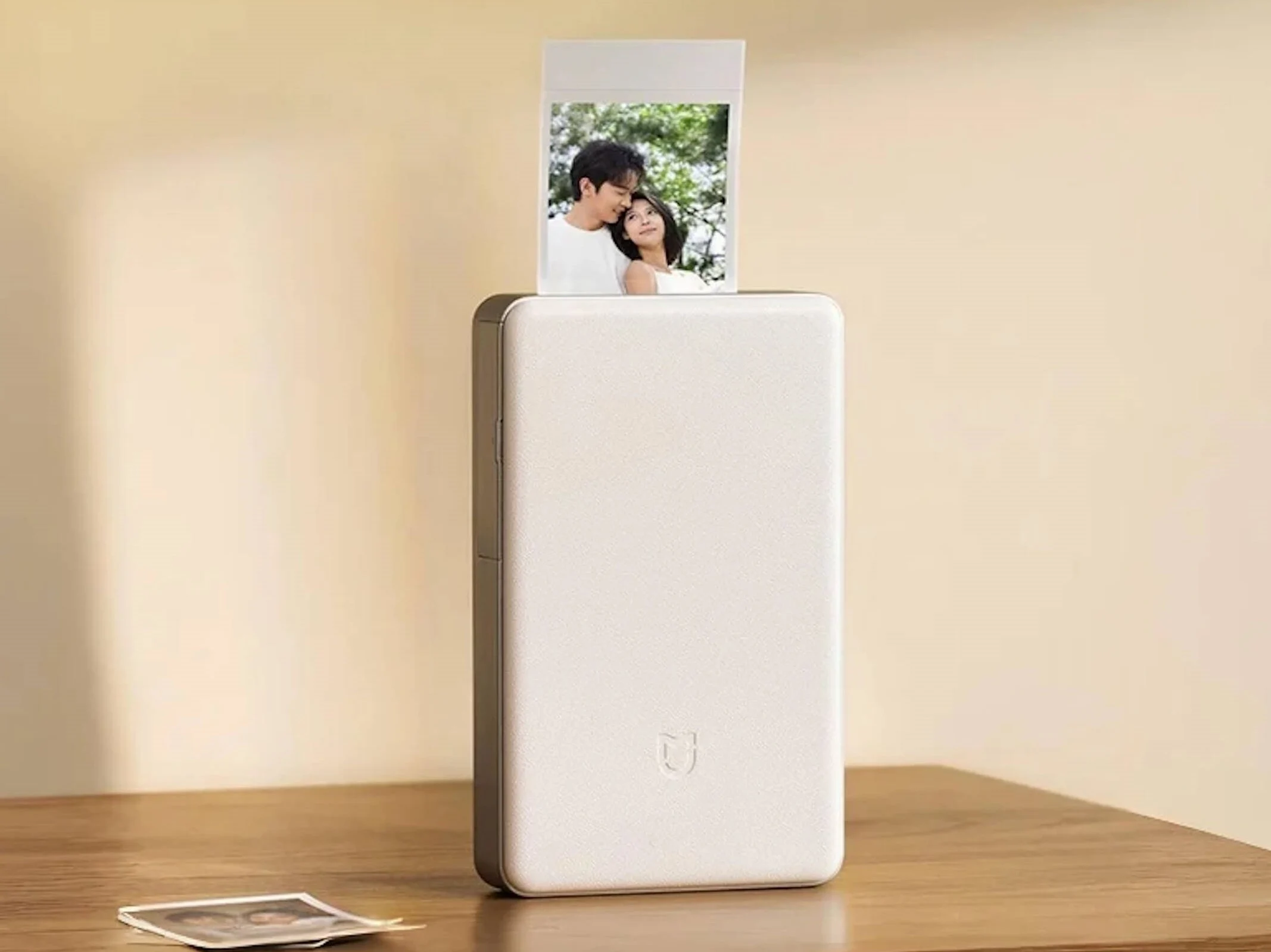 Xiaomi Pocket Photo Printer Pro with AR and Voice Message Features