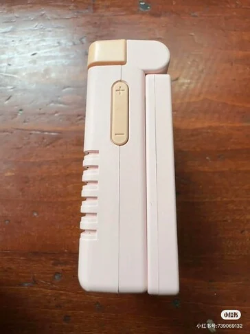 Miyoo Mini Flip Returns as Affordable Pocket Gaming Handheld