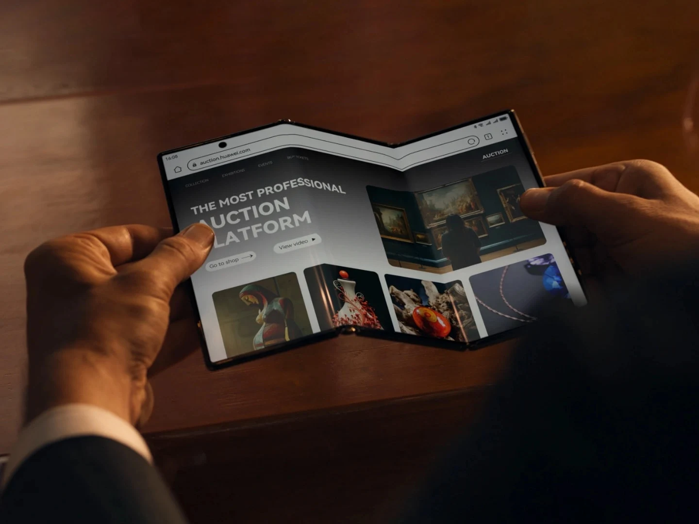 Huawei Mate XTs Expected to Outprice Apple iPhone Fold in 2025