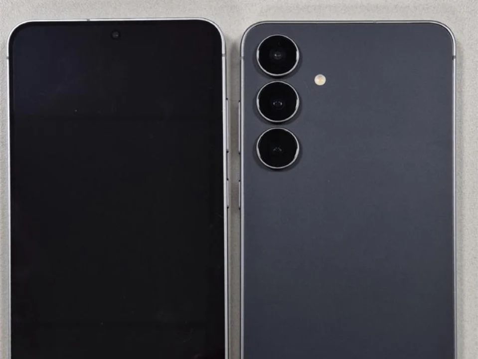 Samsung Galaxy S25 FE: First Image Leaked Ahead of Launch