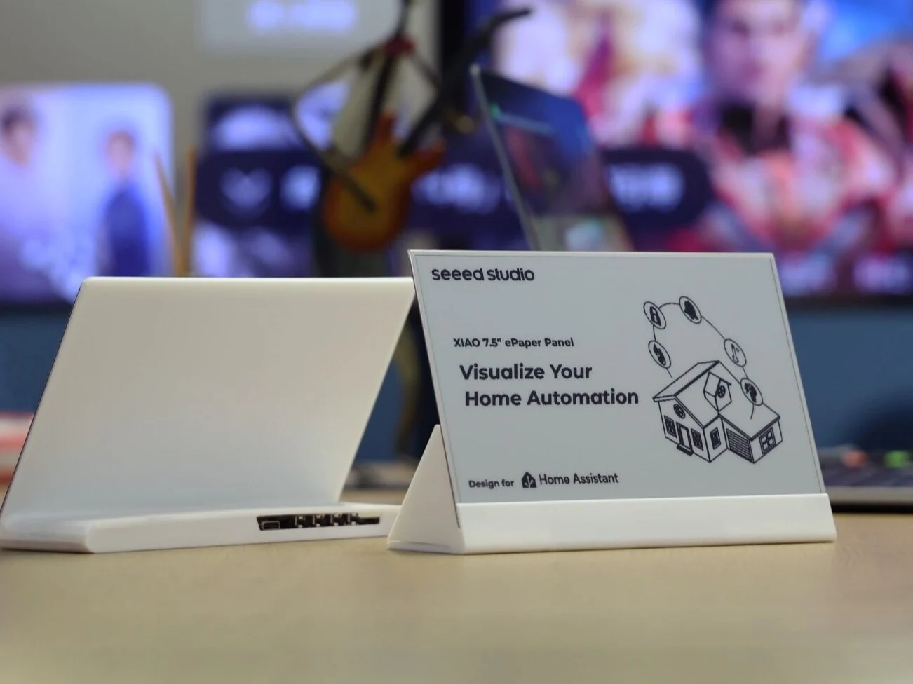 Affordable WiFi & Bluetooth E-Ink Display with 3-Month Battery Life