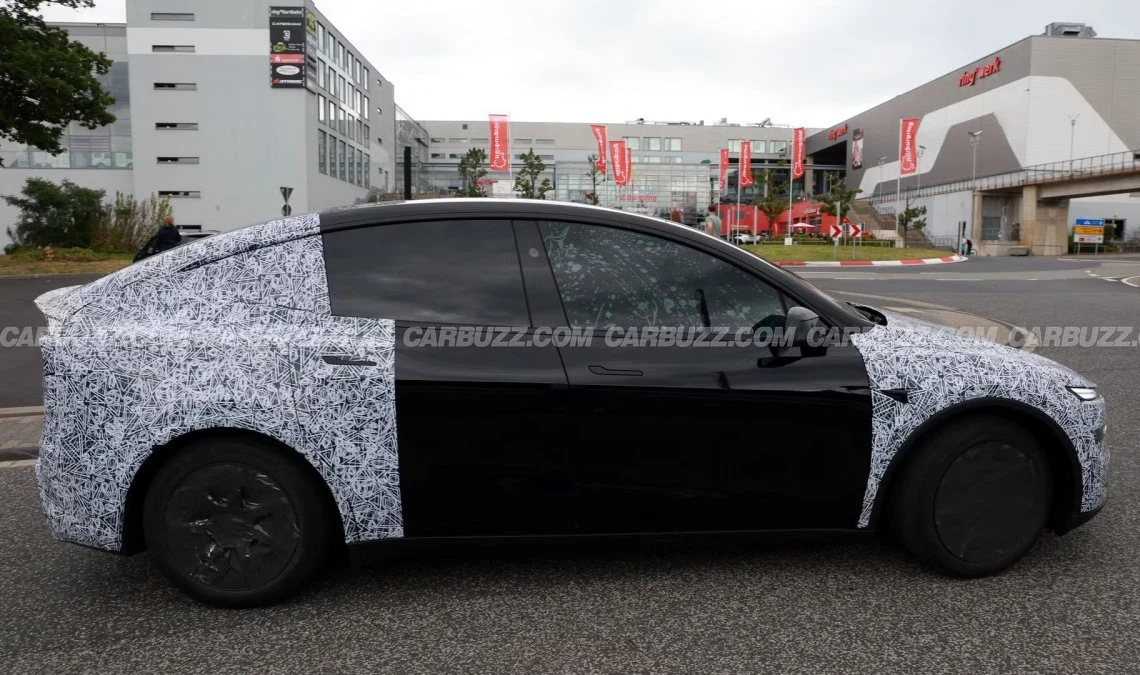 Tesla 6-Seat Model Y L Spotted in Germany, Launch Imminent