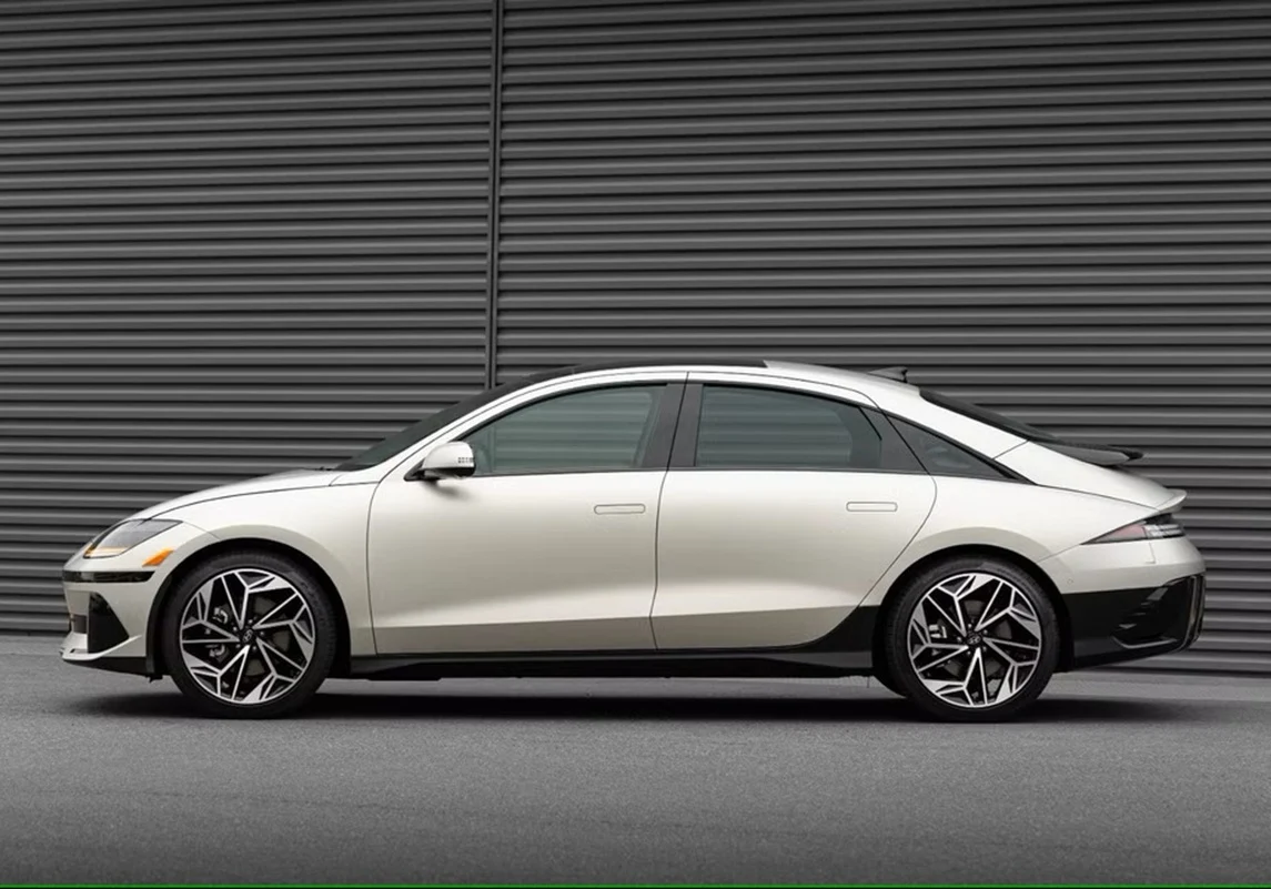 2025 Hyundai Ioniq 6 SE Lease: $169/Month + $7,500 EV Bonus