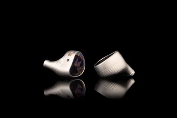 Noble Audio Launches Luxury Kronos IEMs with 9 Drivers and Titanium Shell