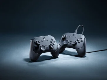 Razer Wolverine V3 Pro 8K: Wireless Esports PC Controller with TMR Thumbsticks