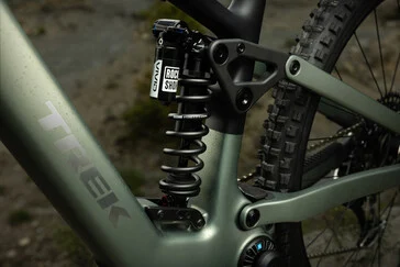 Trek Unveils Fuel and Fuel+ Bikes with Modular Trail Geometry