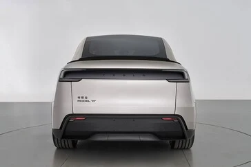 Model Y L Charge Range is Impressive for Tesla's 3-Row SUV