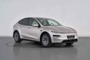 Model Y L Charge Range is Impressive for Tesla's 3-Row SUV